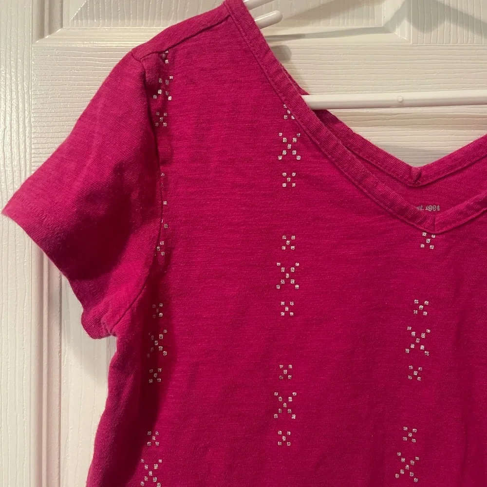 Old Navy tee